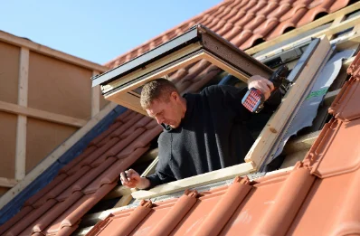 Pose de fenêtres de toit Velux à Ambutrix